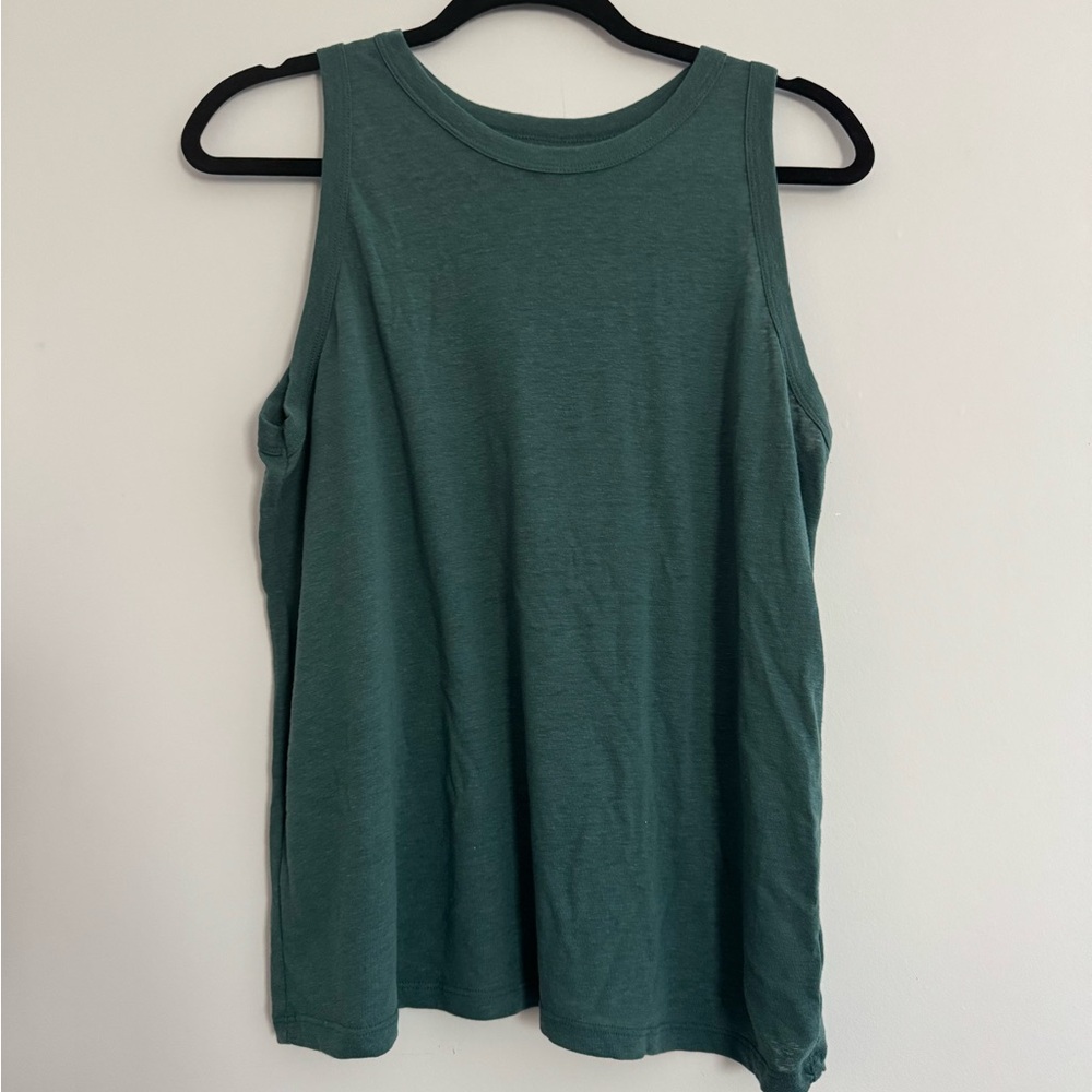 Green Sleeveless Women's Top
